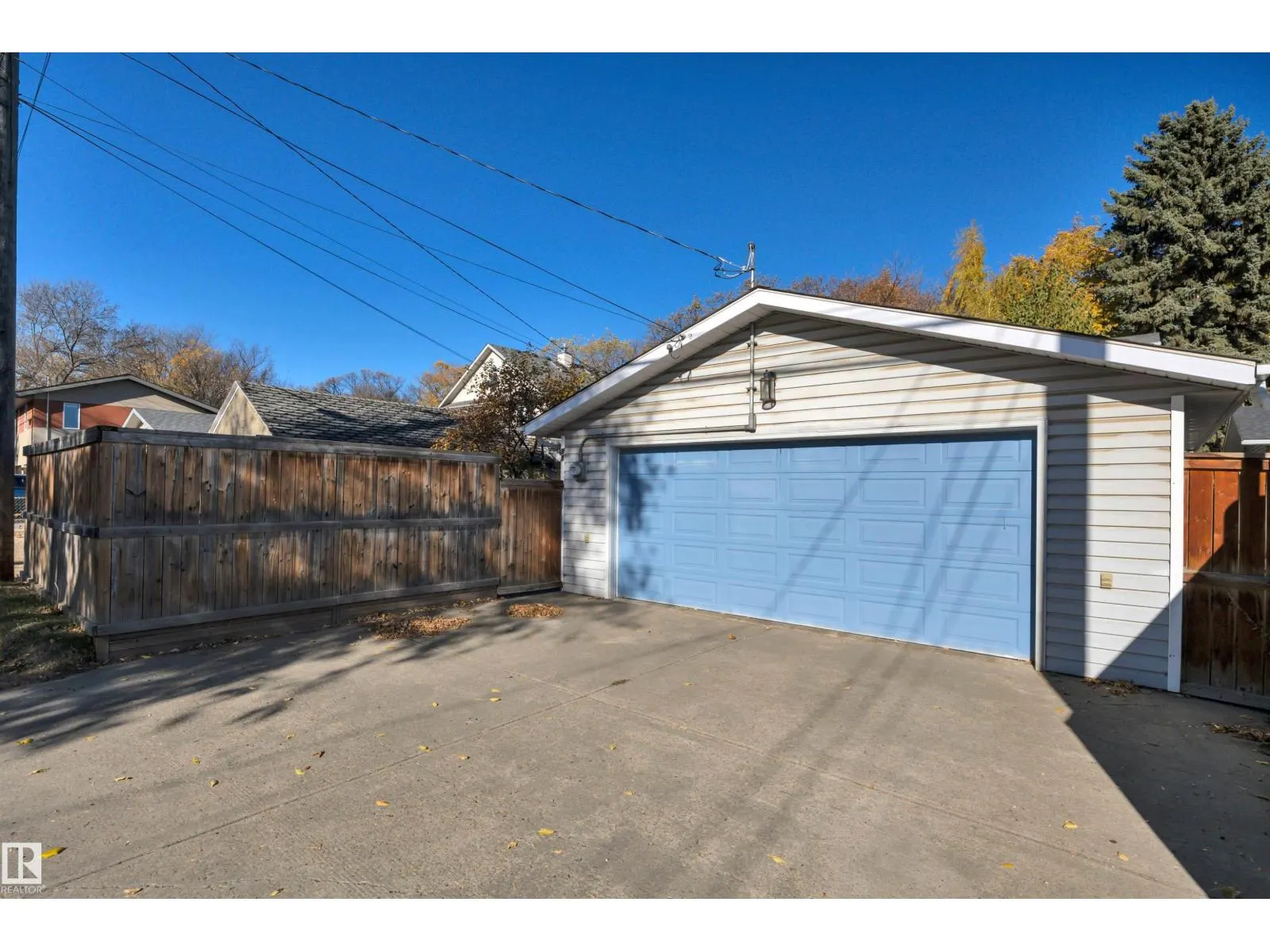 9747 81 AV NW