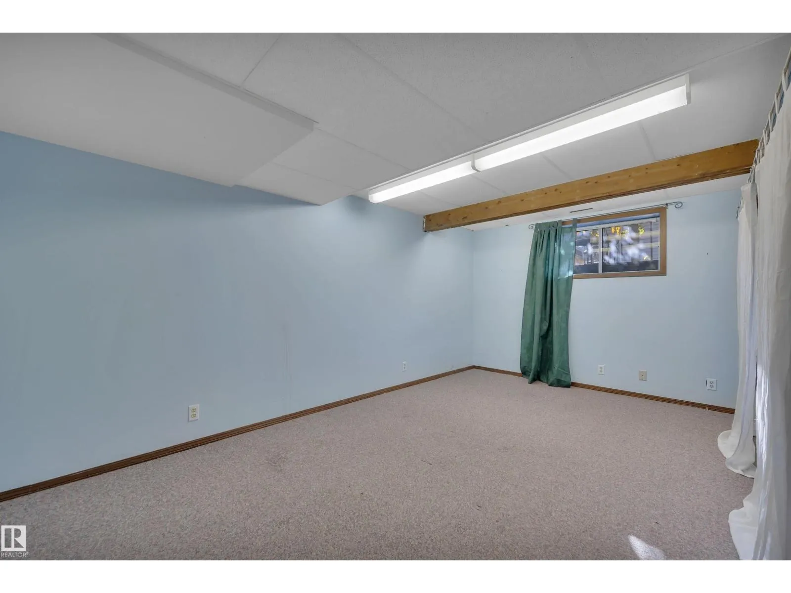 9747 81 AV NW