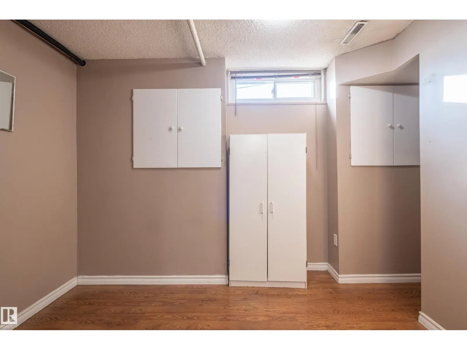 20 GRANDVILLE AV