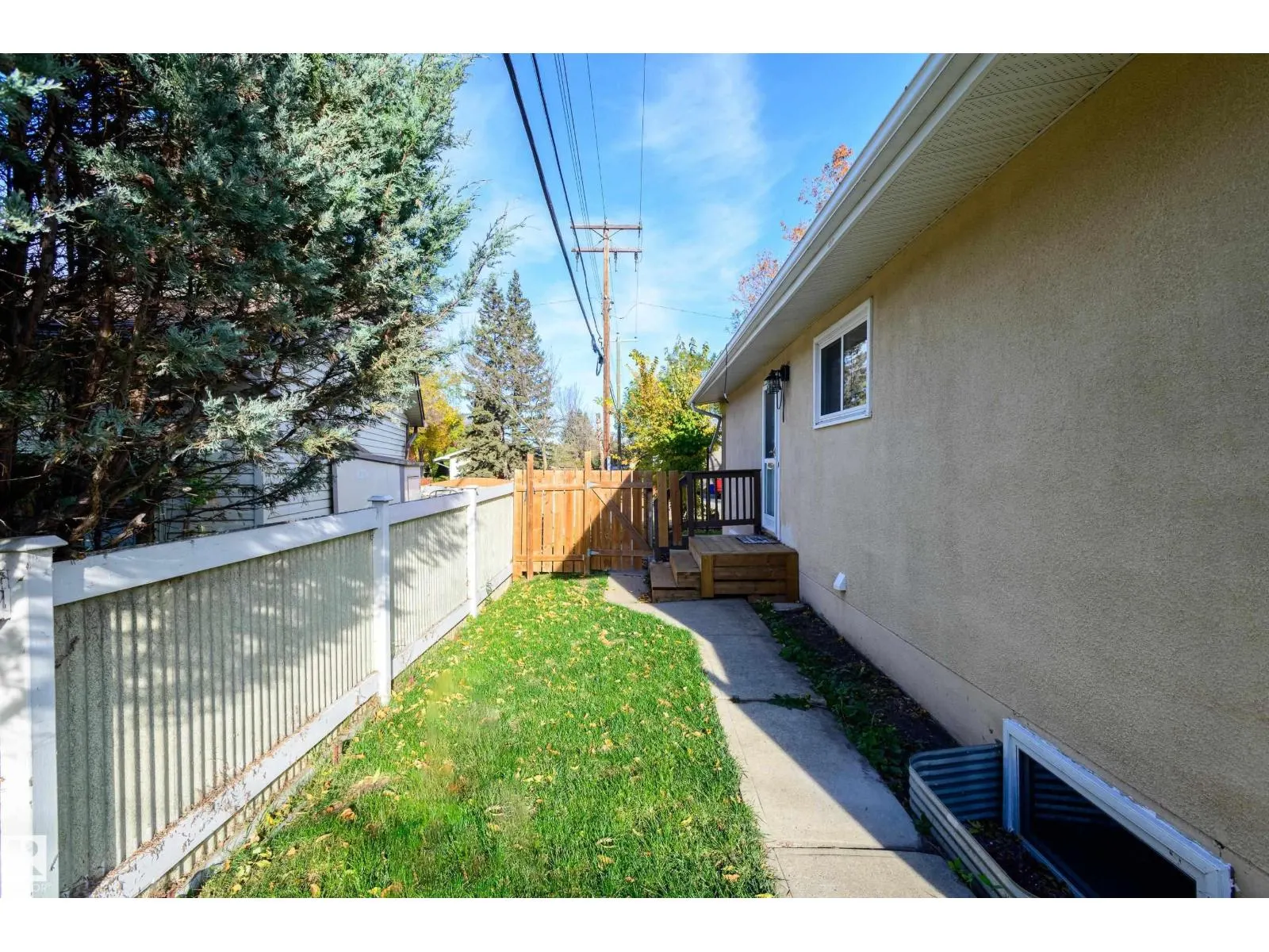20 GRANDVILLE AV