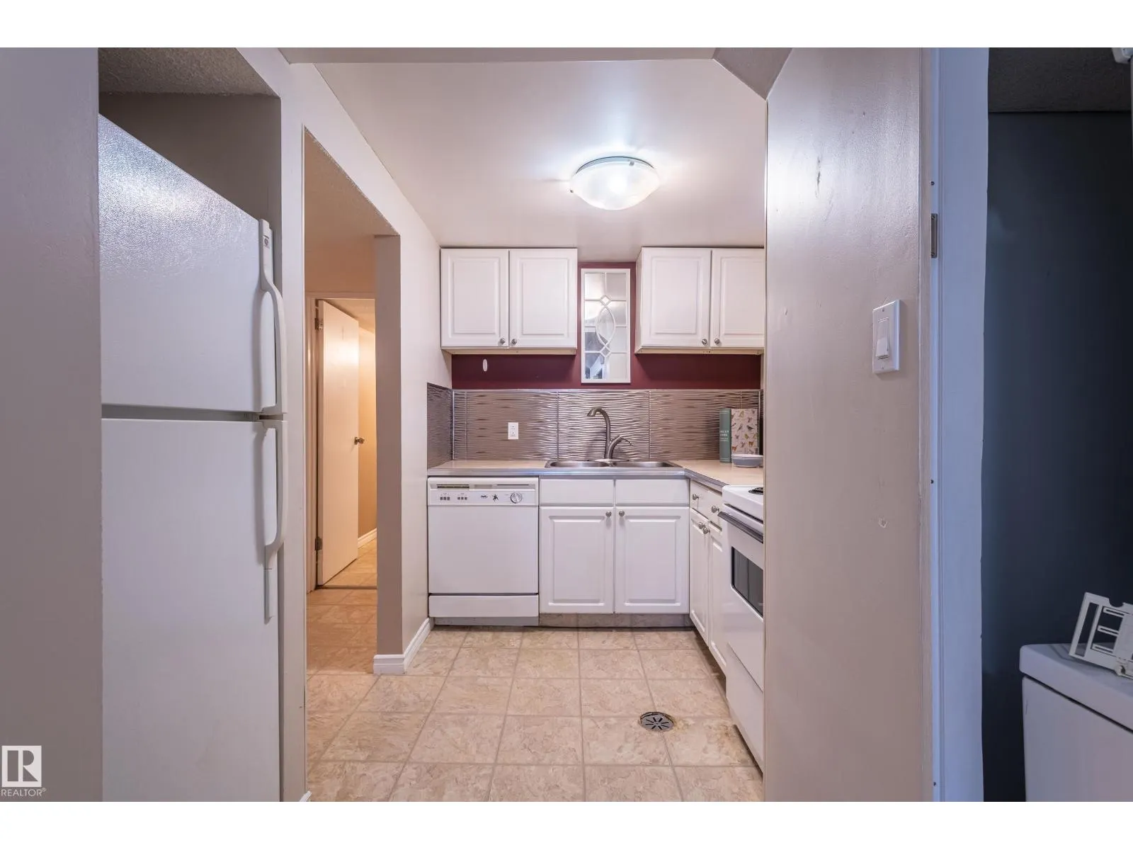 20 GRANDVILLE AV