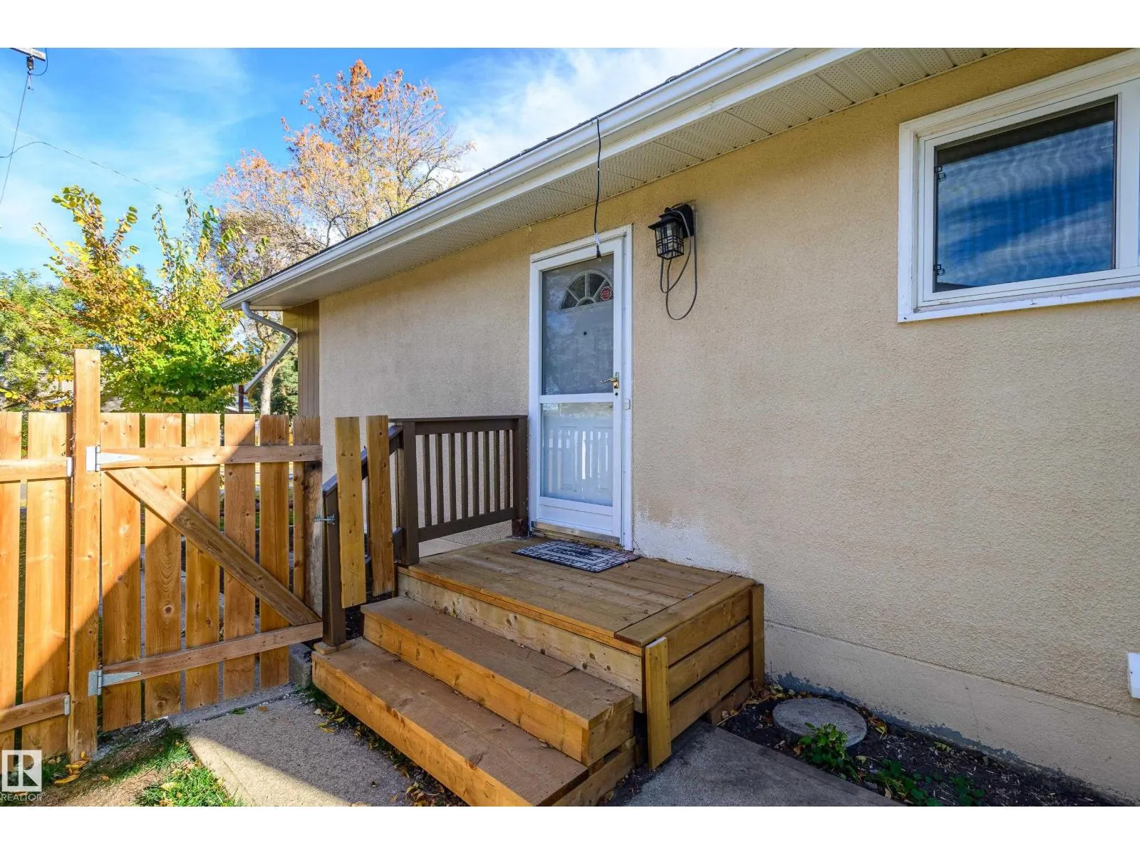 20 GRANDVILLE AV