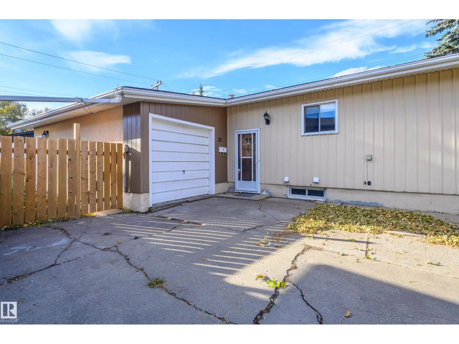 20 GRANDVILLE AV