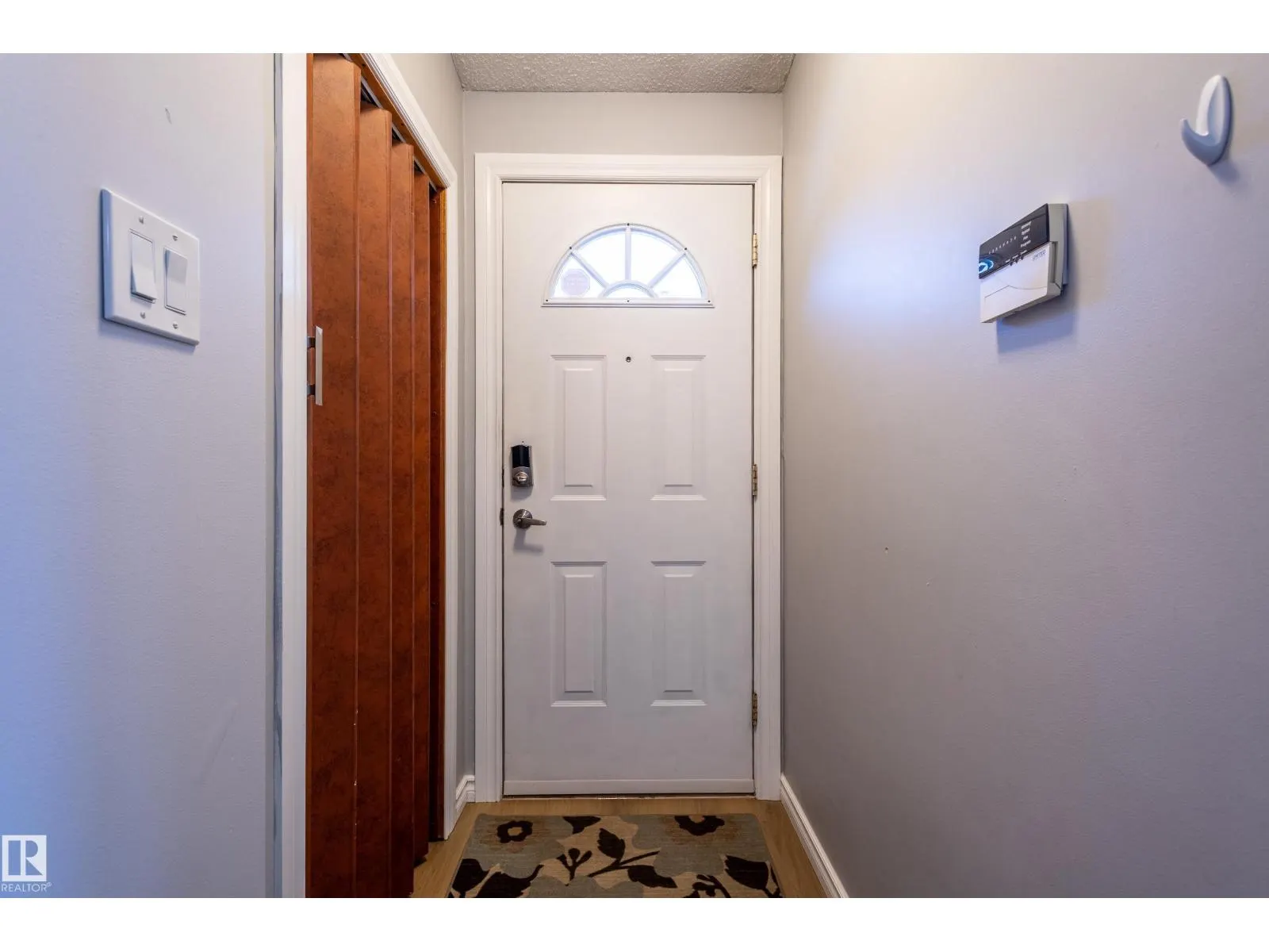 20 GRANDVILLE AV