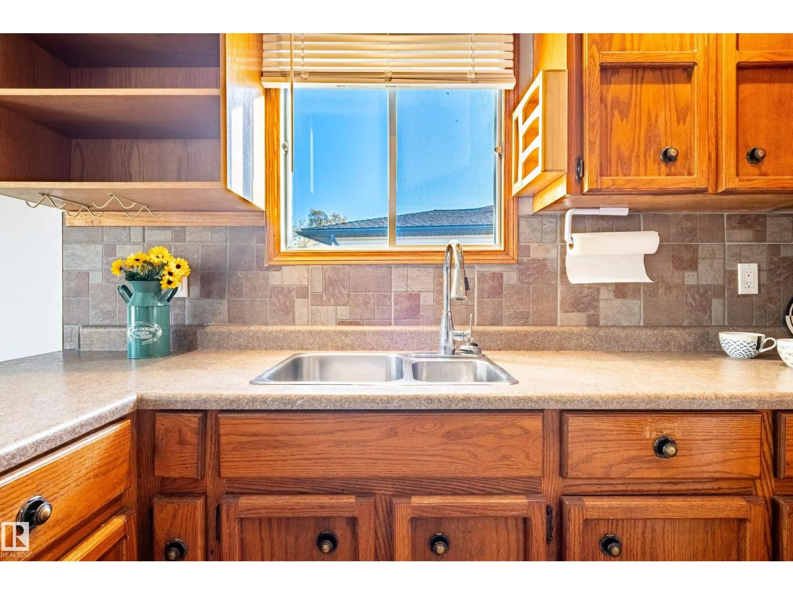 20 GRANDVILLE AV
