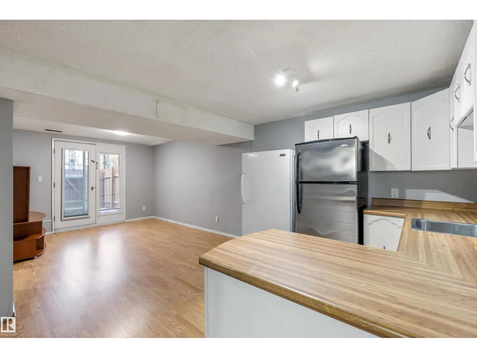 175 RIDGEWOOD