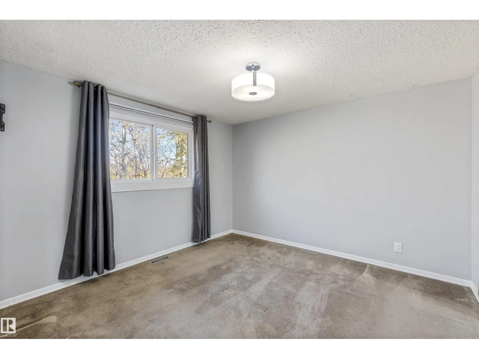 175 RIDGEWOOD