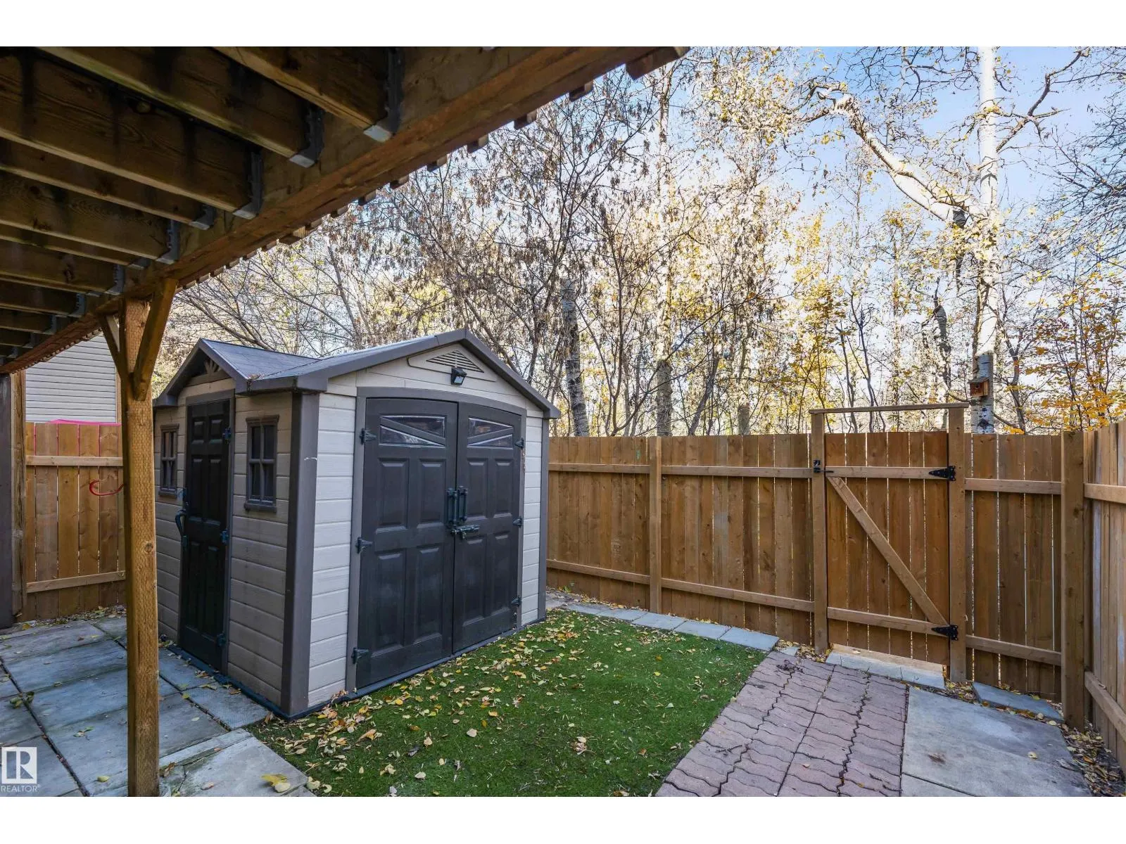 175 RIDGEWOOD