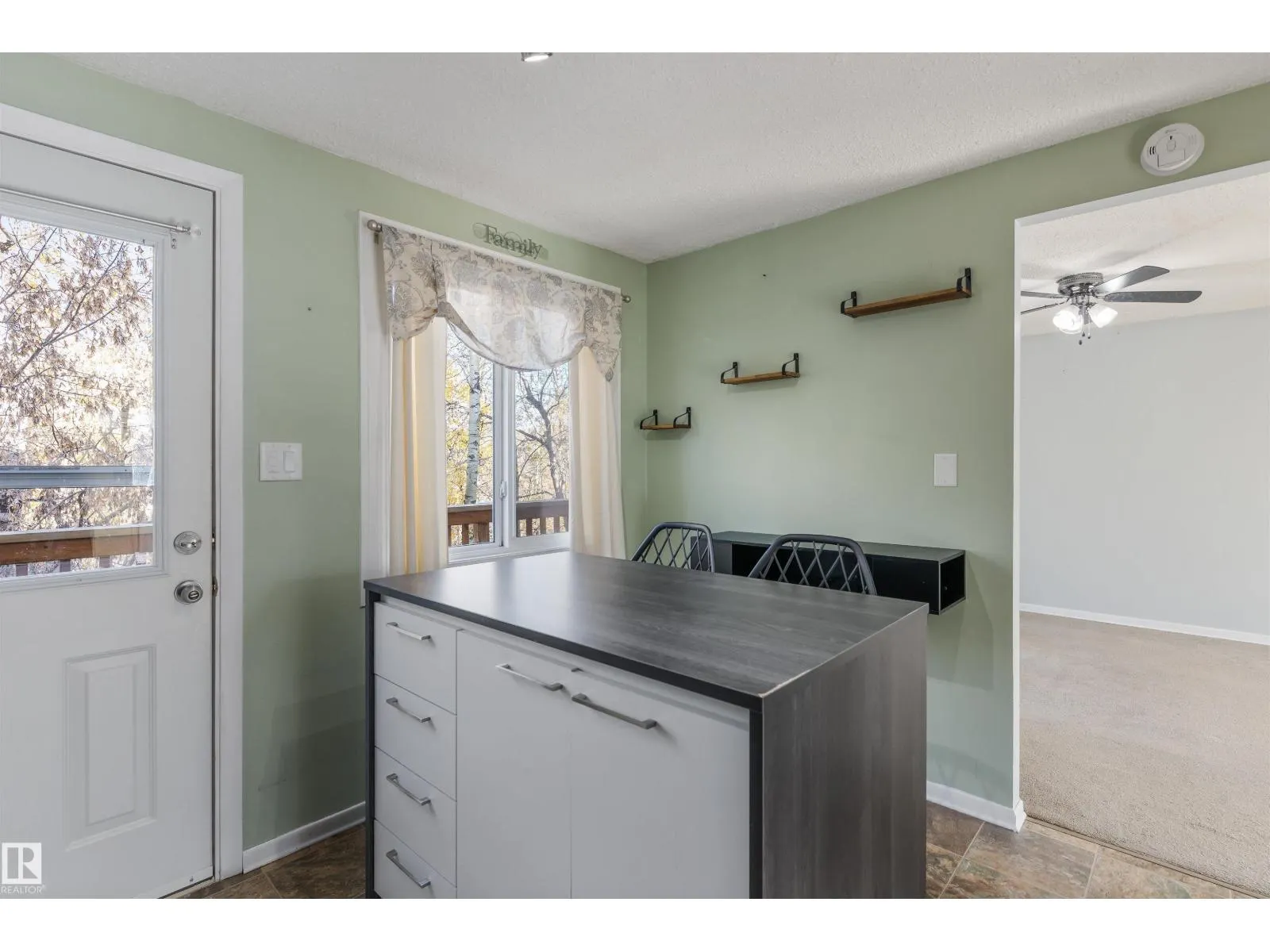 175 RIDGEWOOD