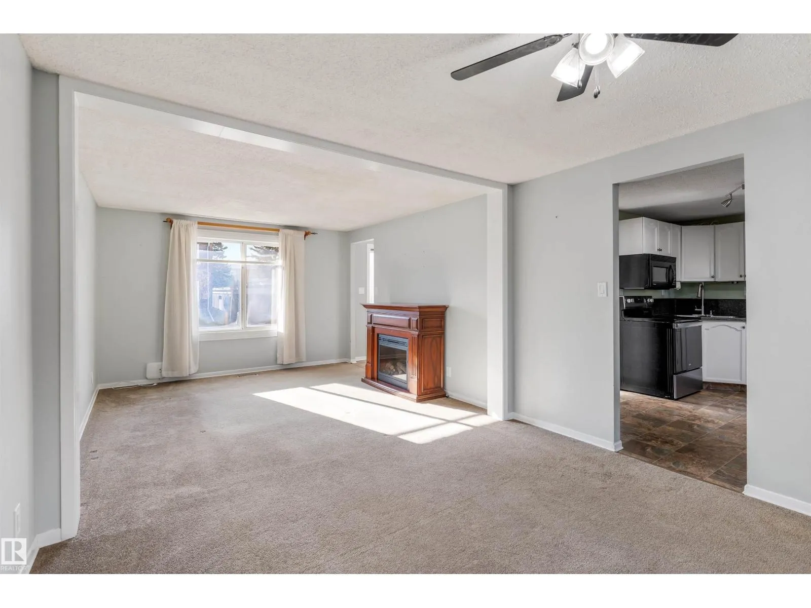 175 RIDGEWOOD
