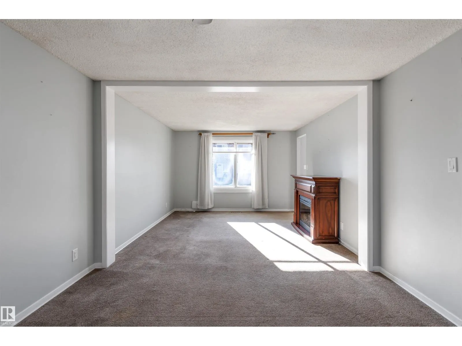 175 RIDGEWOOD