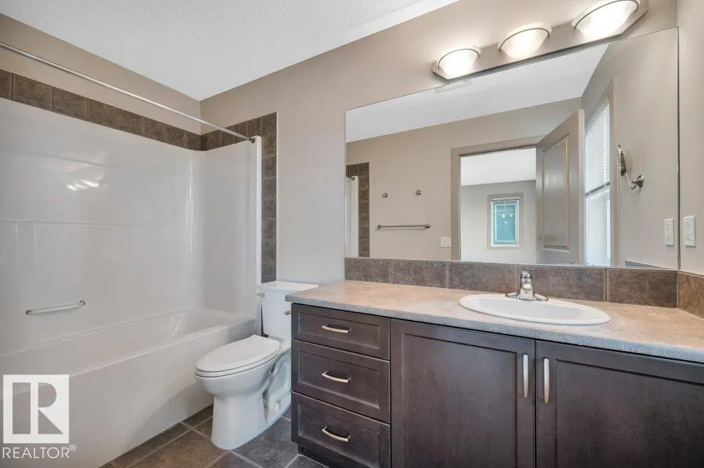 107 CALLAGHAN DR SW
