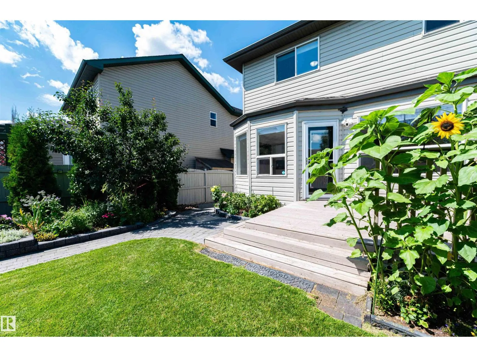 3729 138A AV NW