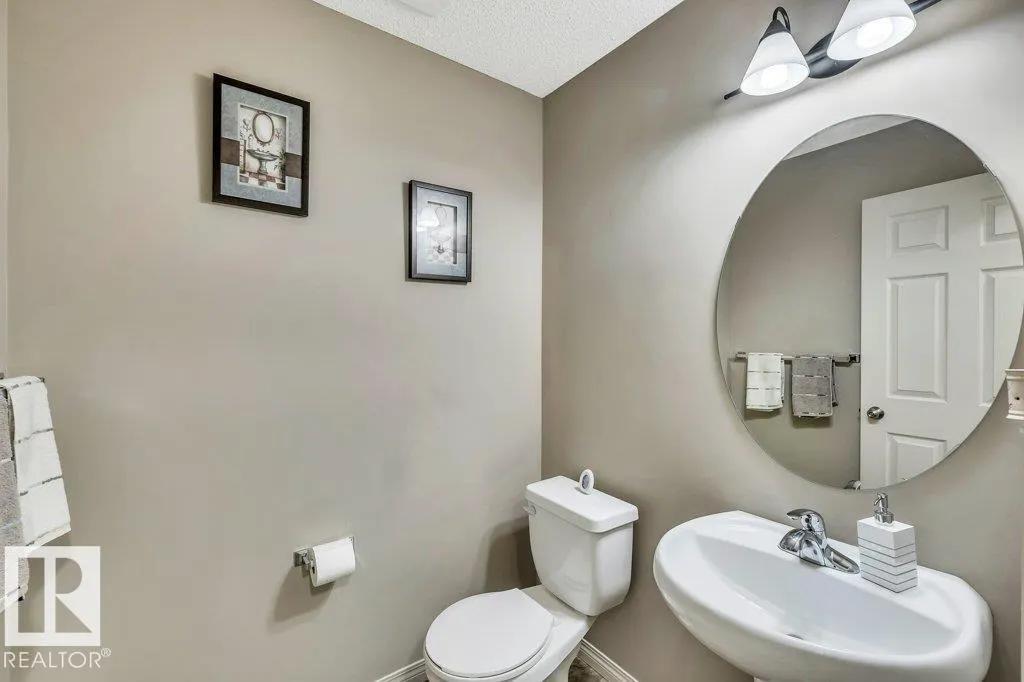 16306 49 ST NW