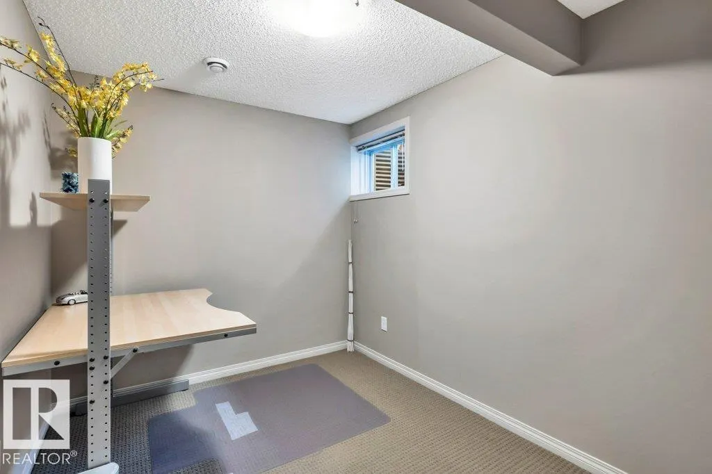 16306 49 ST NW