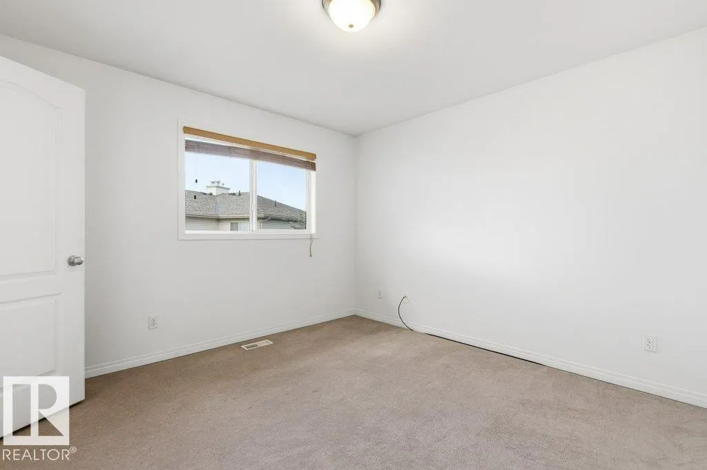 #40 2505 42 ST NW