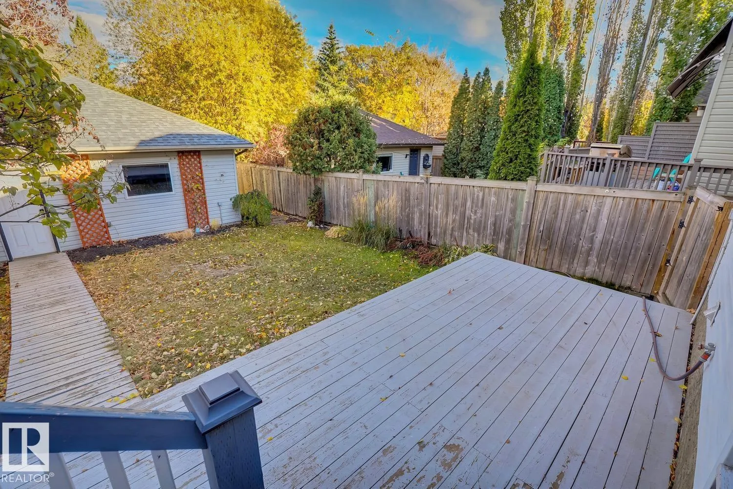 9923 88 ST NW