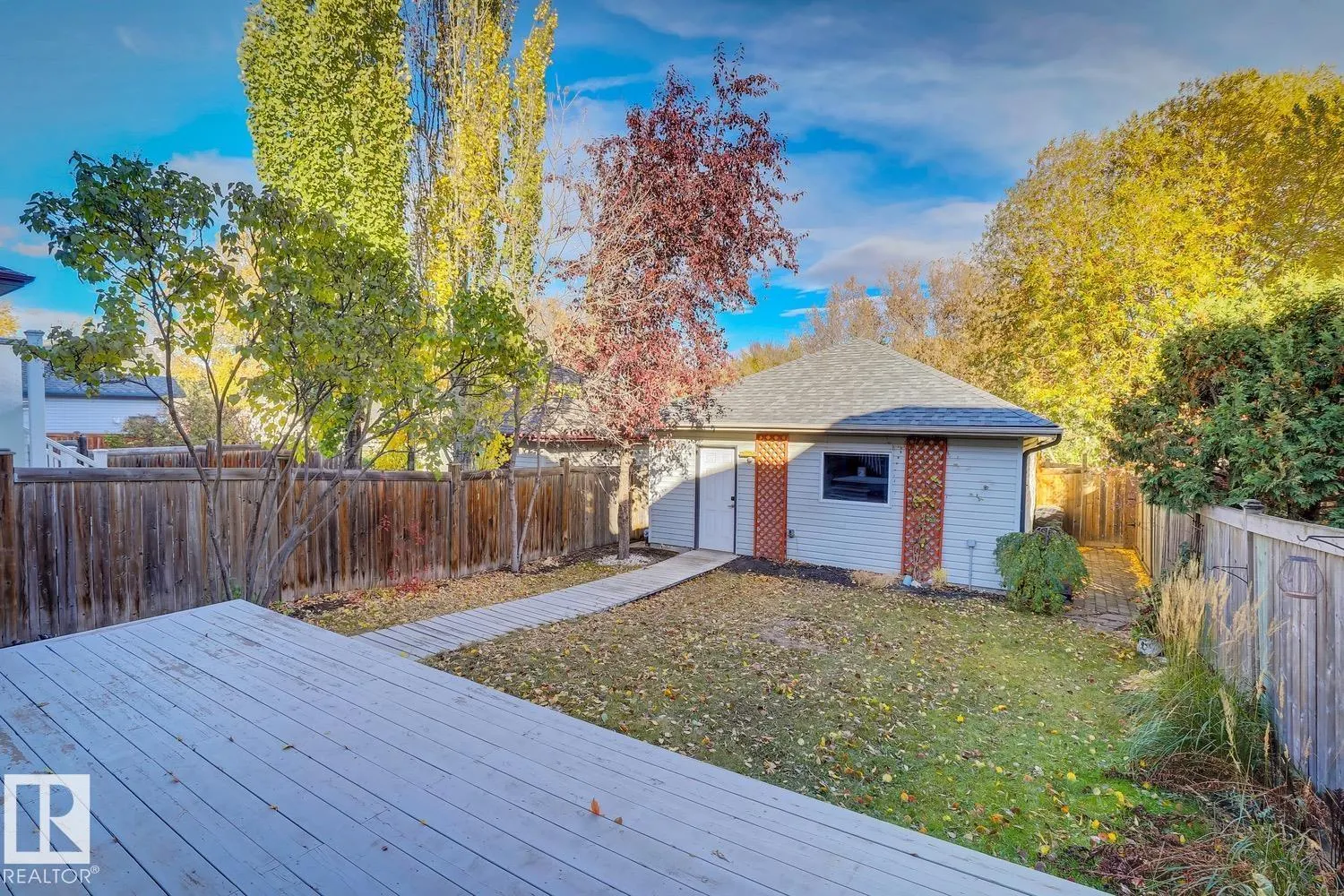 9923 88 ST NW