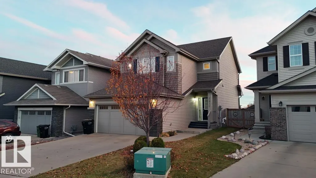 7913 ERASMUS CR NW