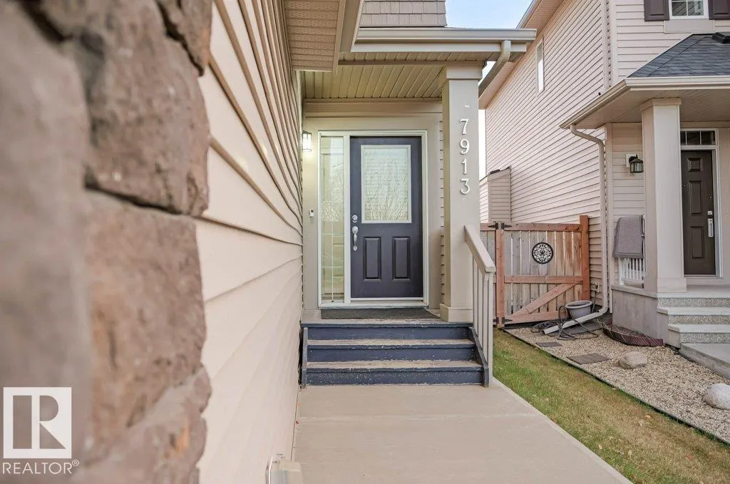 7913 ERASMUS CR NW