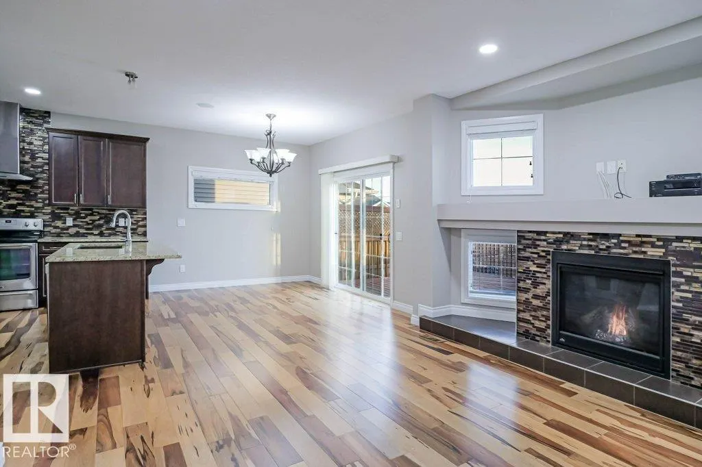 7913 ERASMUS CR NW