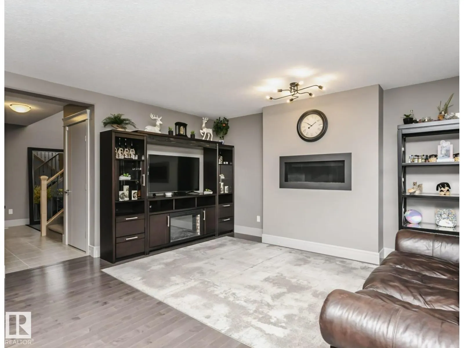 655 178 ST SW SW