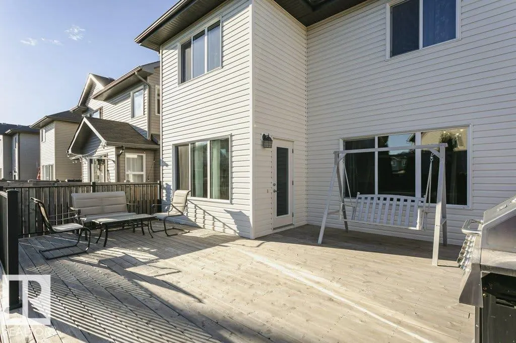 655 178 ST SW SW