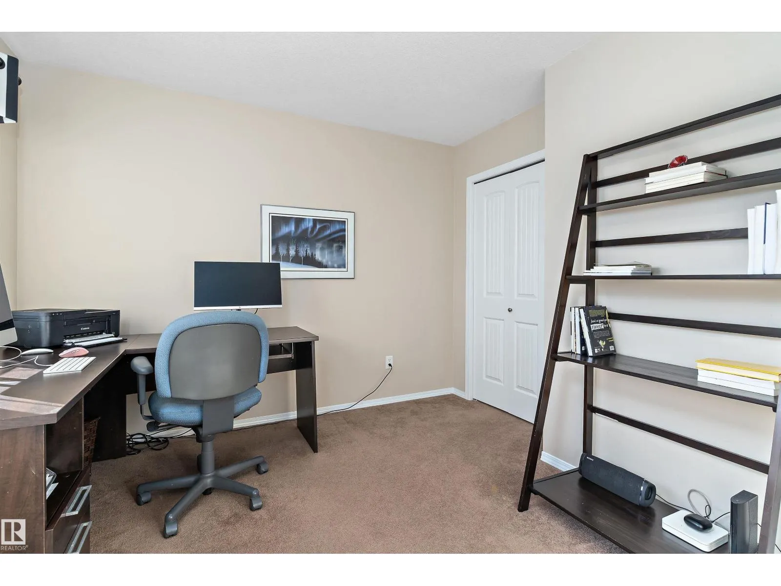 1510 37A AV NW