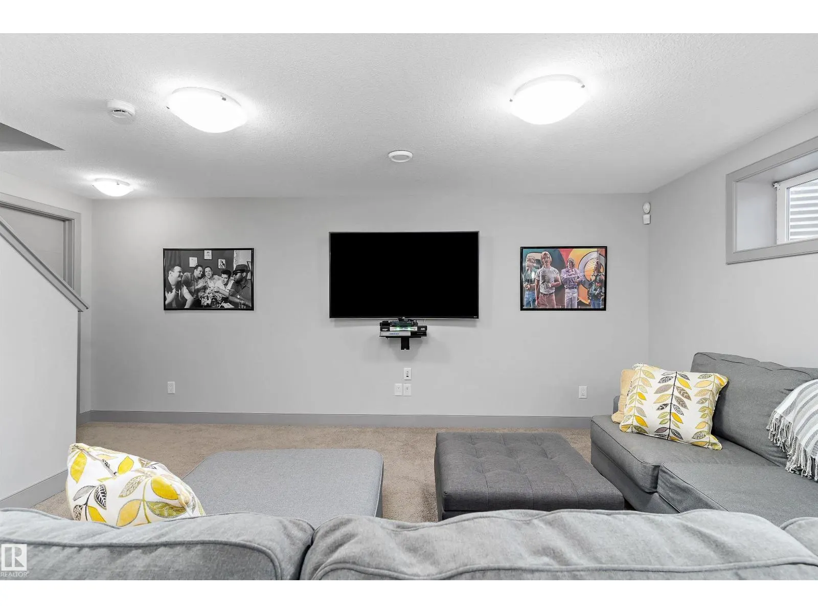 1510 37A AV NW