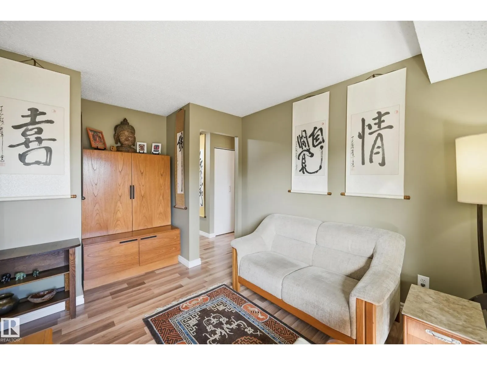 #58 2703 79 ST NW