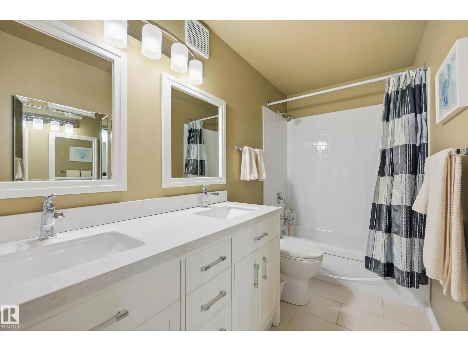 #58 2703 79 ST NW