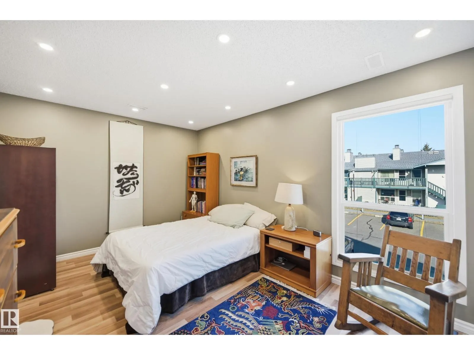 #58 2703 79 ST NW