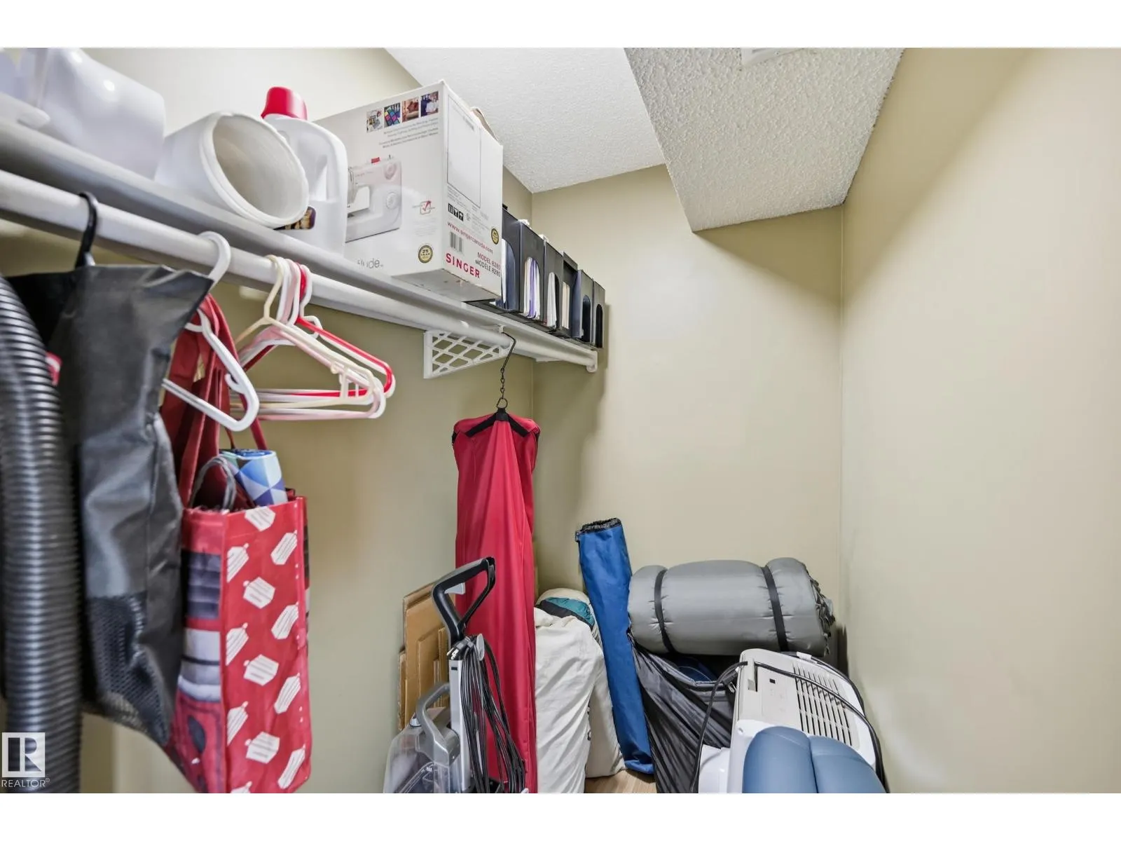 #58 2703 79 ST NW