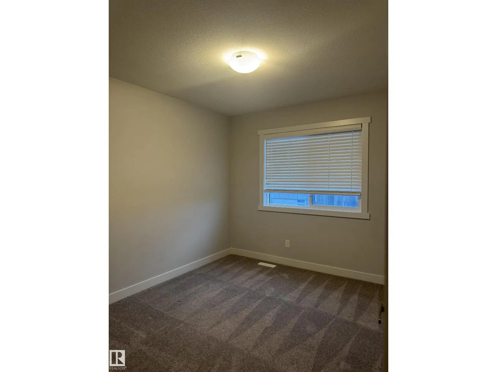 5316 Godson PT NW