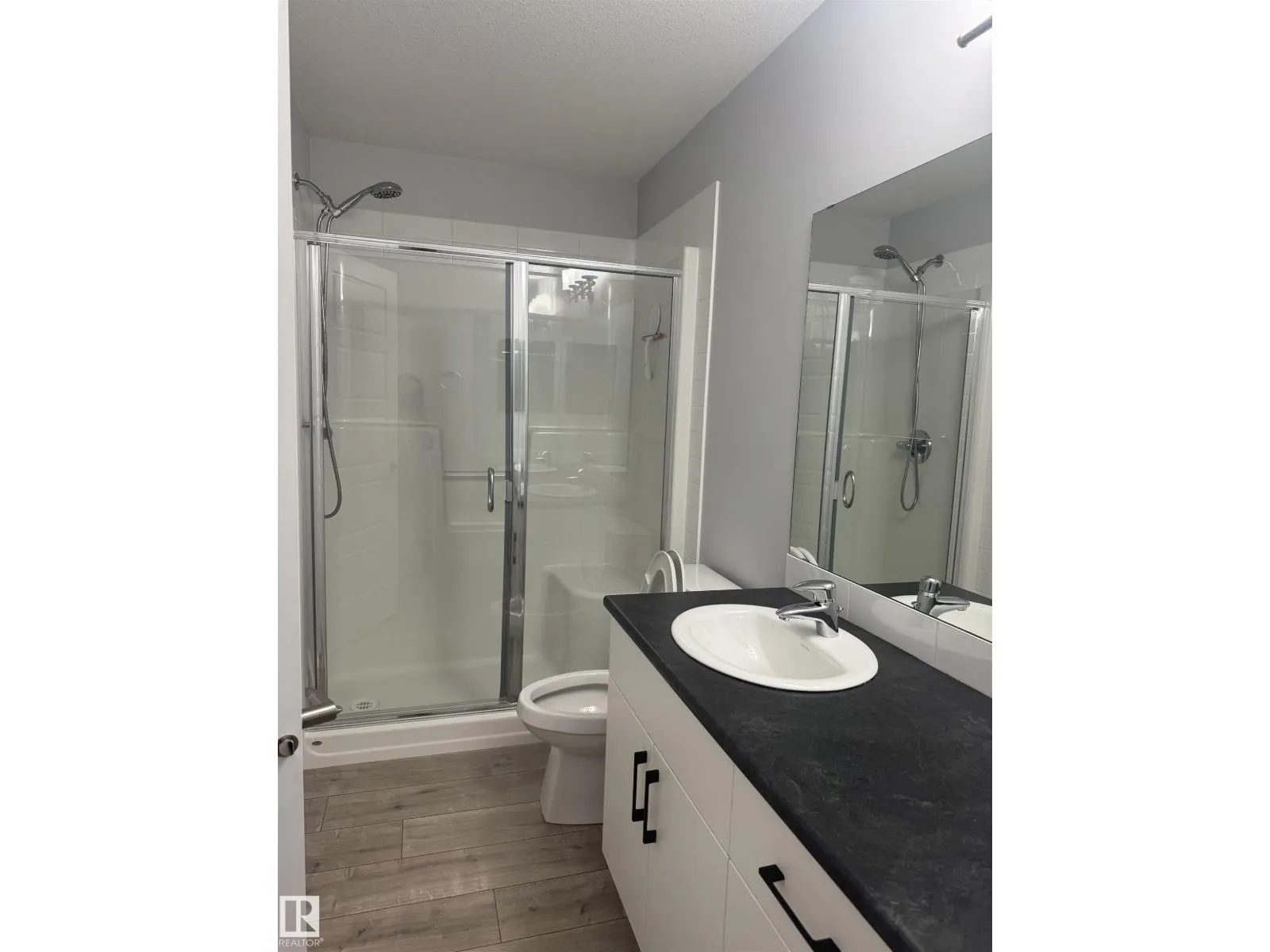 5316 Godson PT NW