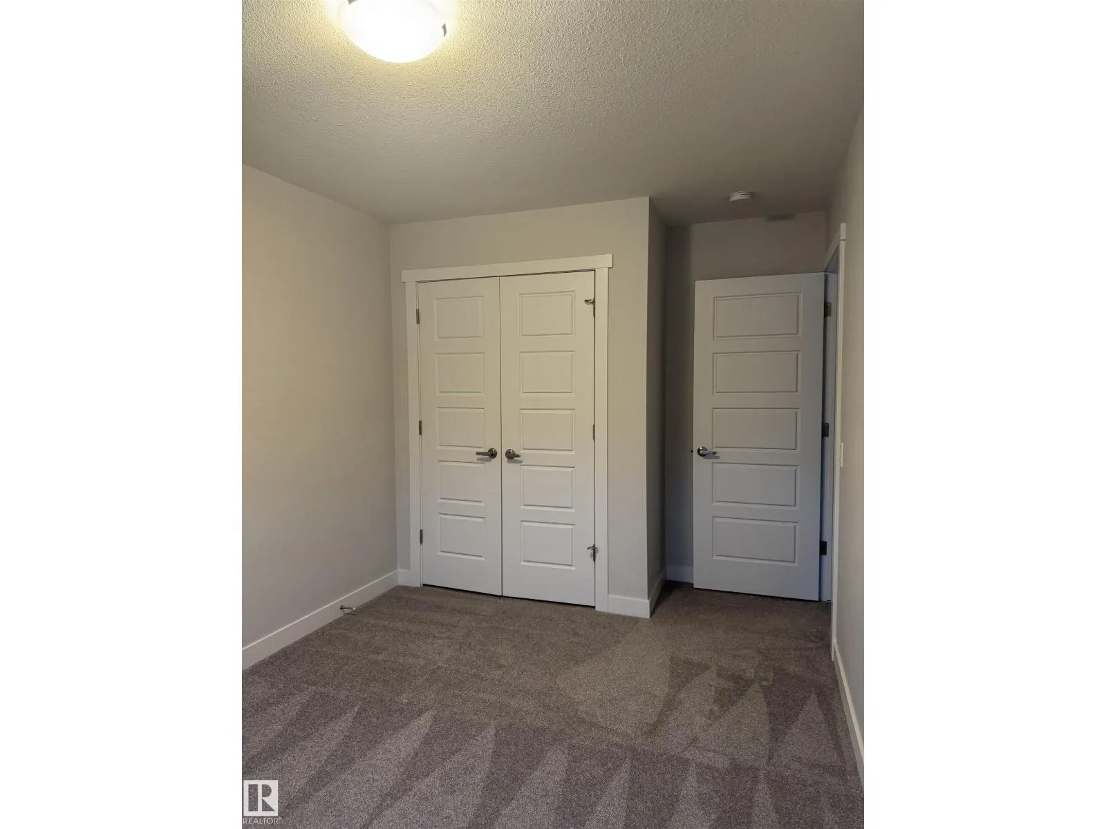 5316 Godson PT NW