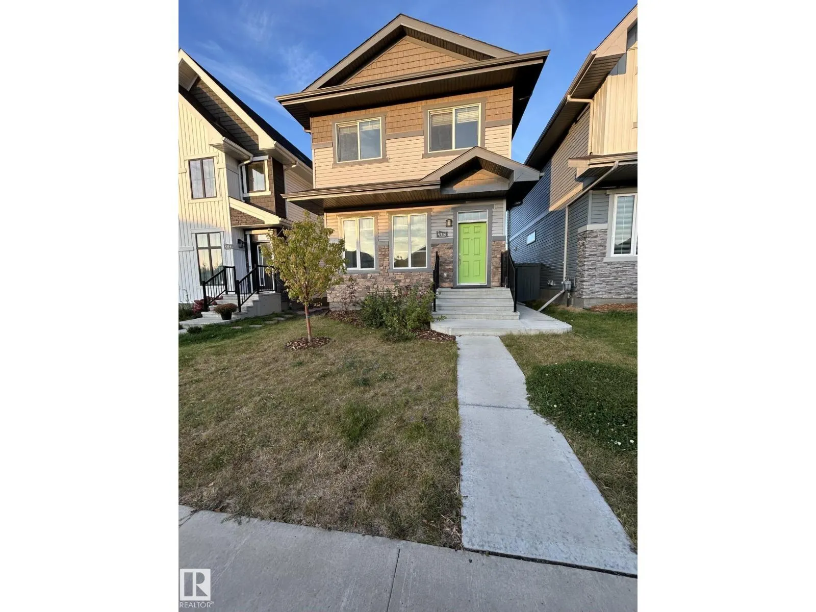5316 Godson PT NW