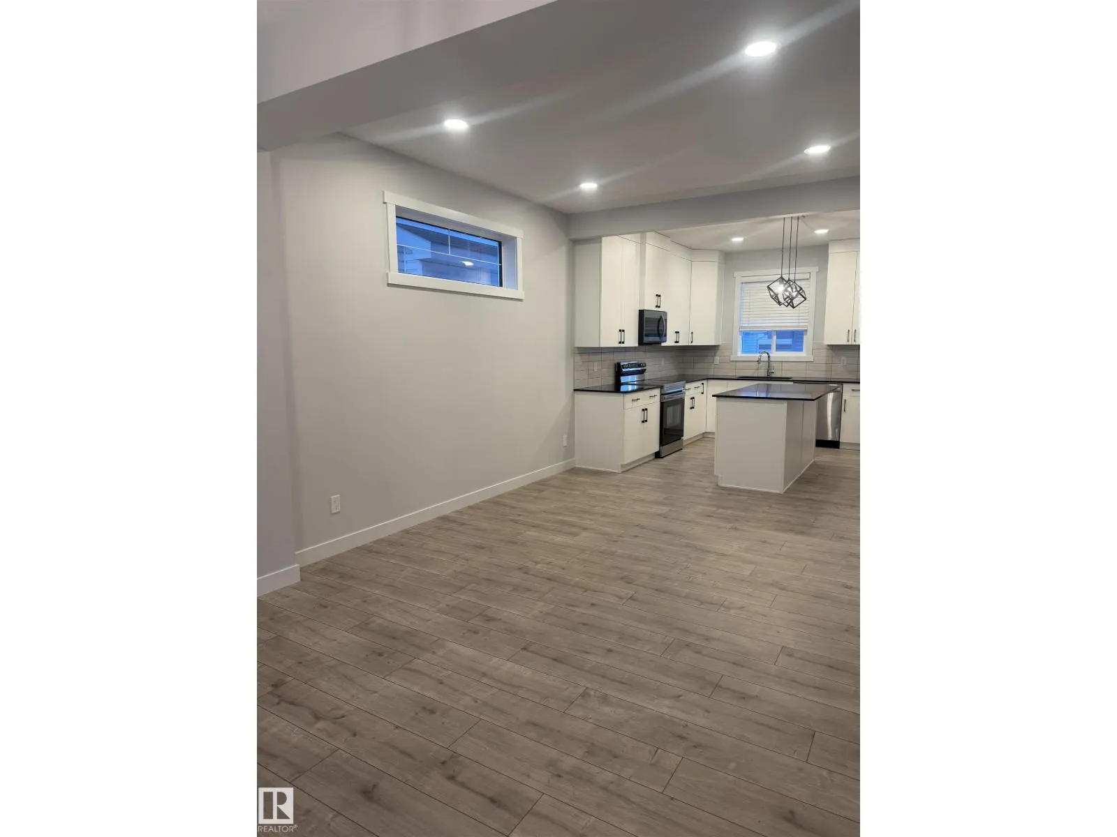 5316 Godson PT NW