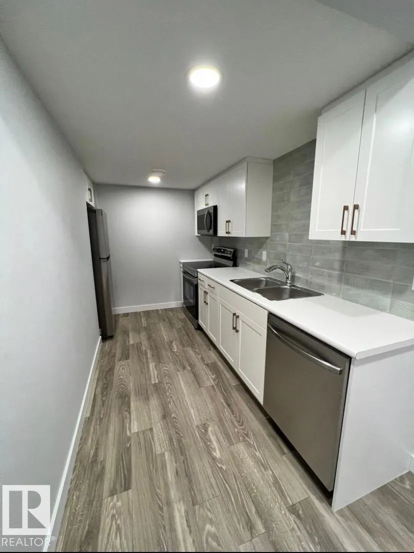 5316 Godson PT NW