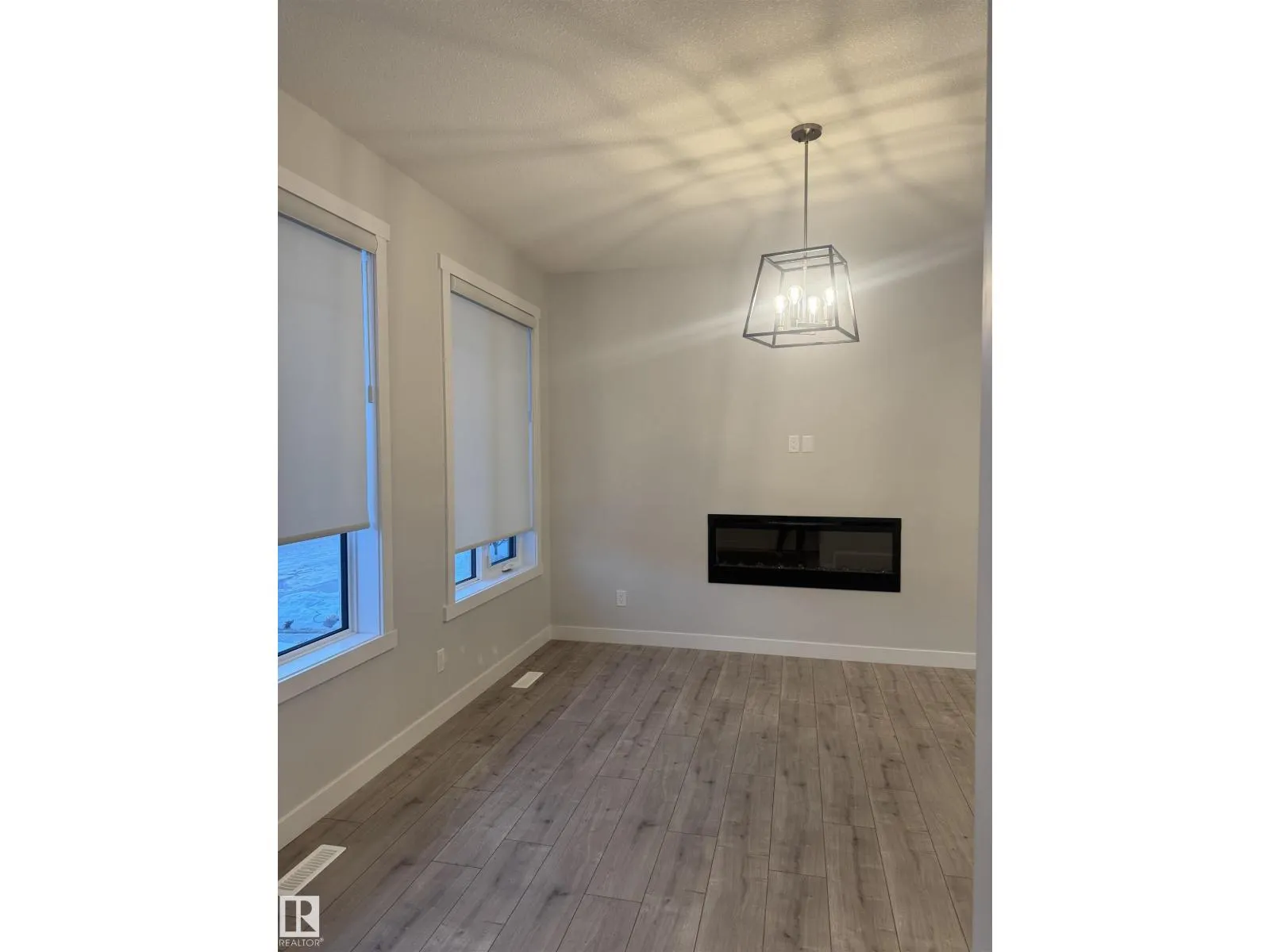 5316 Godson PT NW