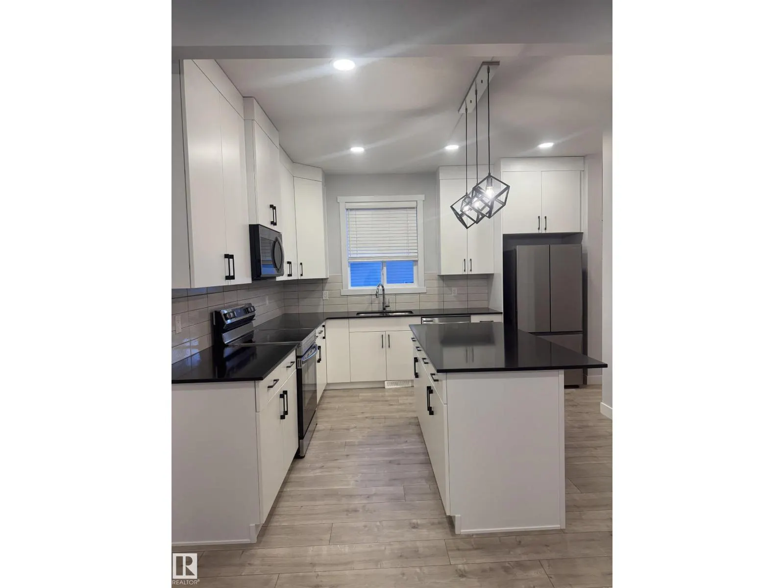 5316 Godson PT NW