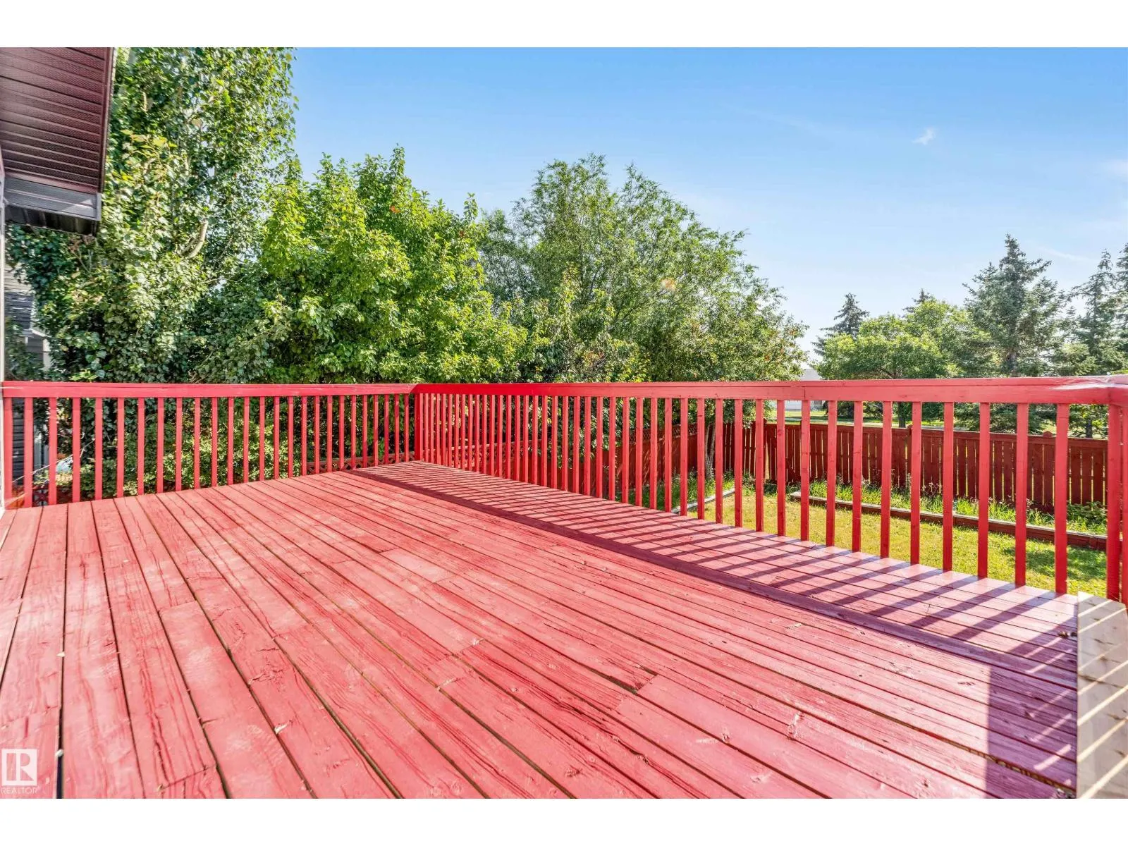325 Jilling Cres. NW