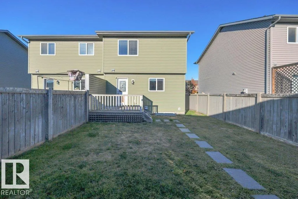 2015 32 ST NW