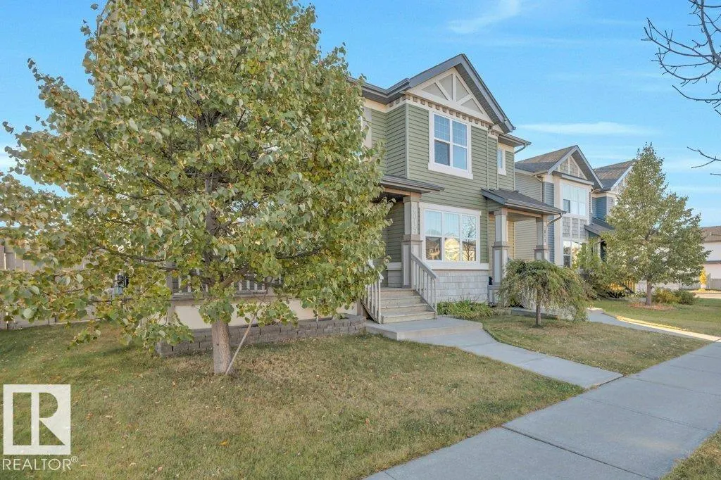 2015 32 ST NW