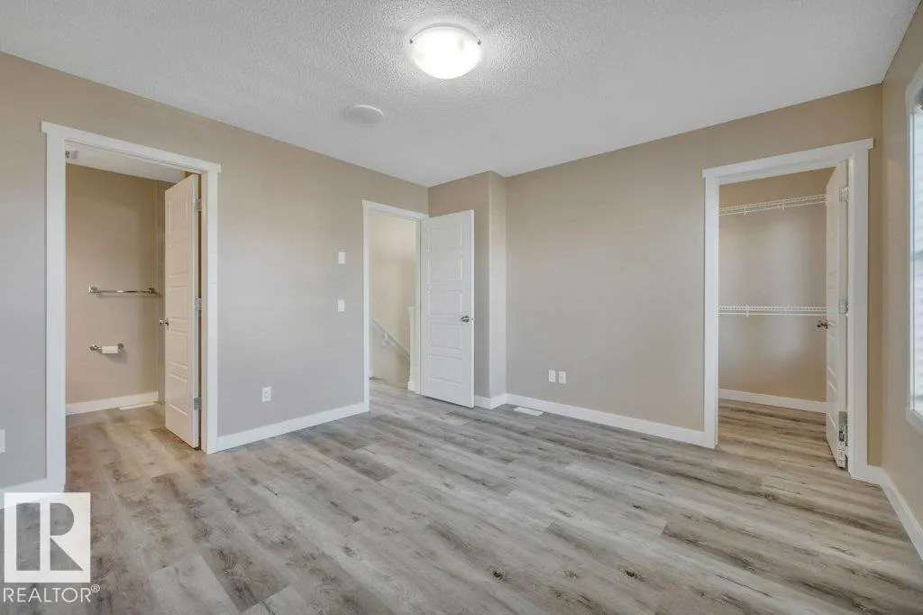 2015 32 ST NW