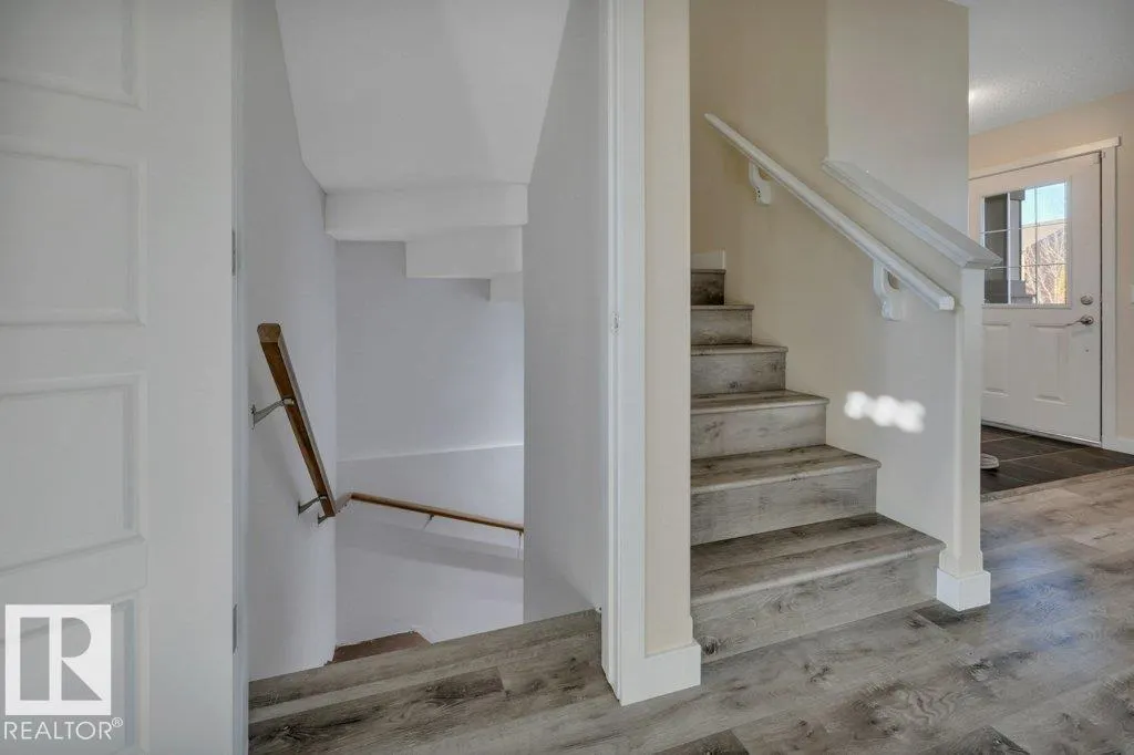 2015 32 ST NW