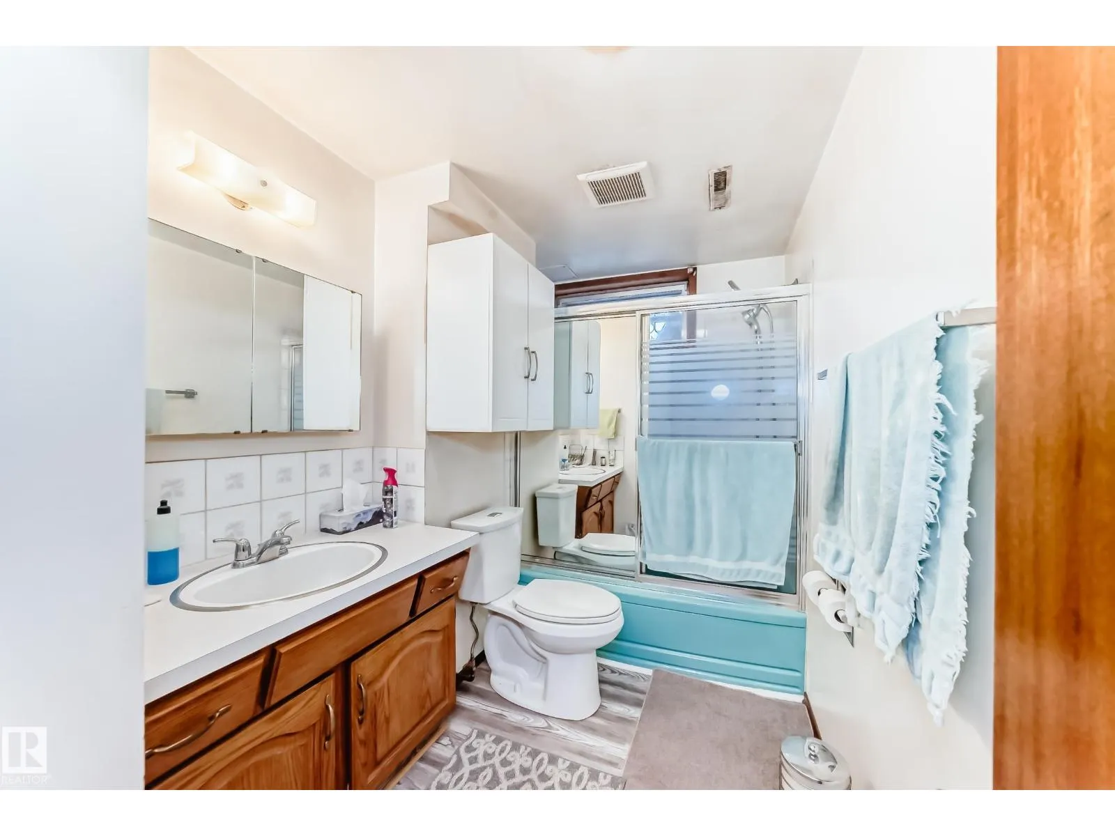 7007 140 AV NW