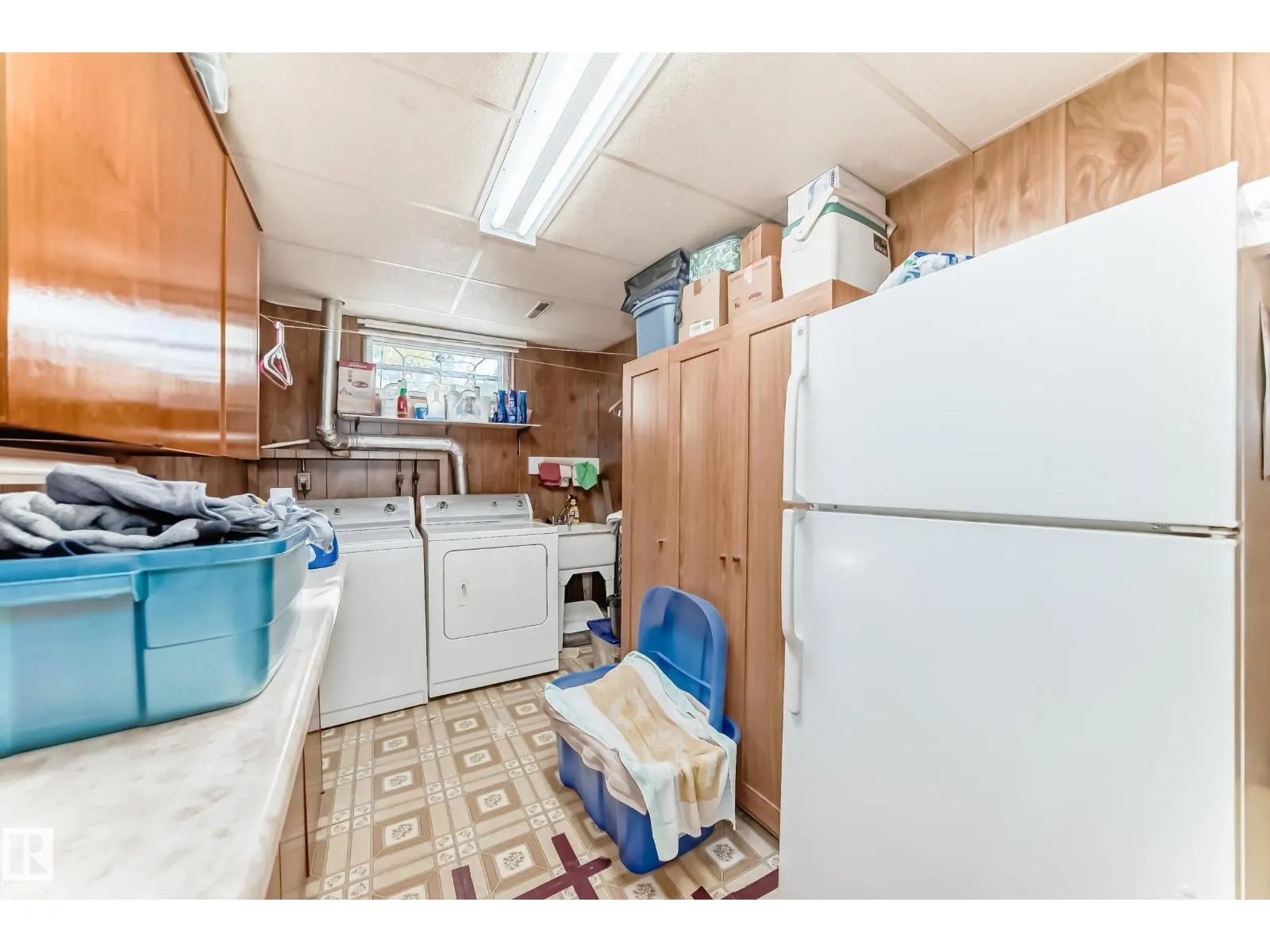 7007 140 AV NW