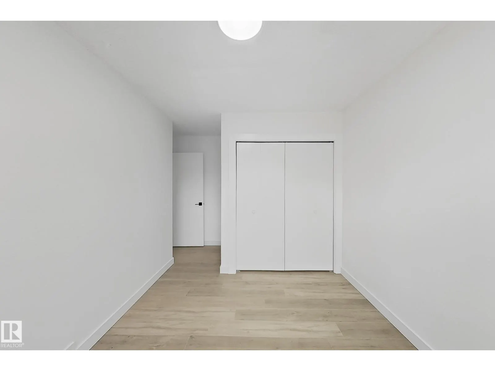 15911 108 AV NW