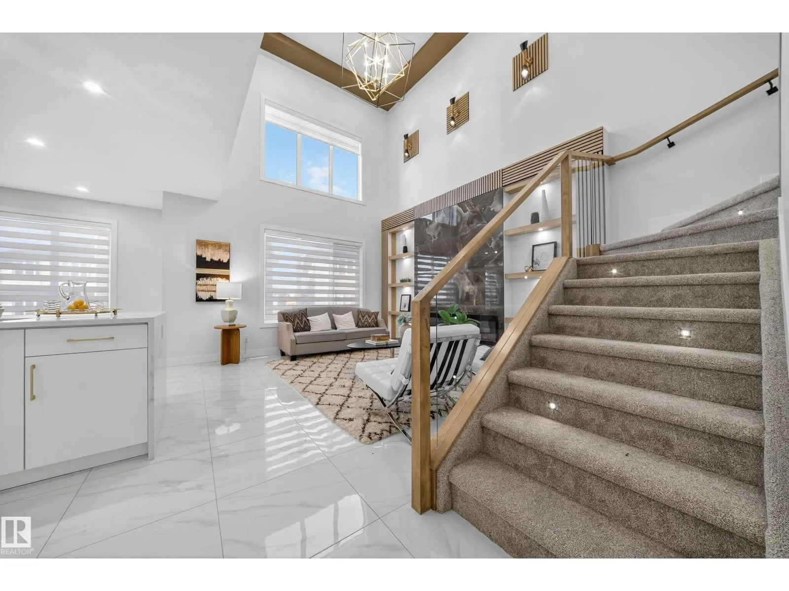 6274 19 ST